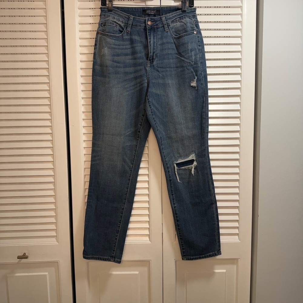 Judy Blue Dark Blue Distressed Boyfriend Jeans